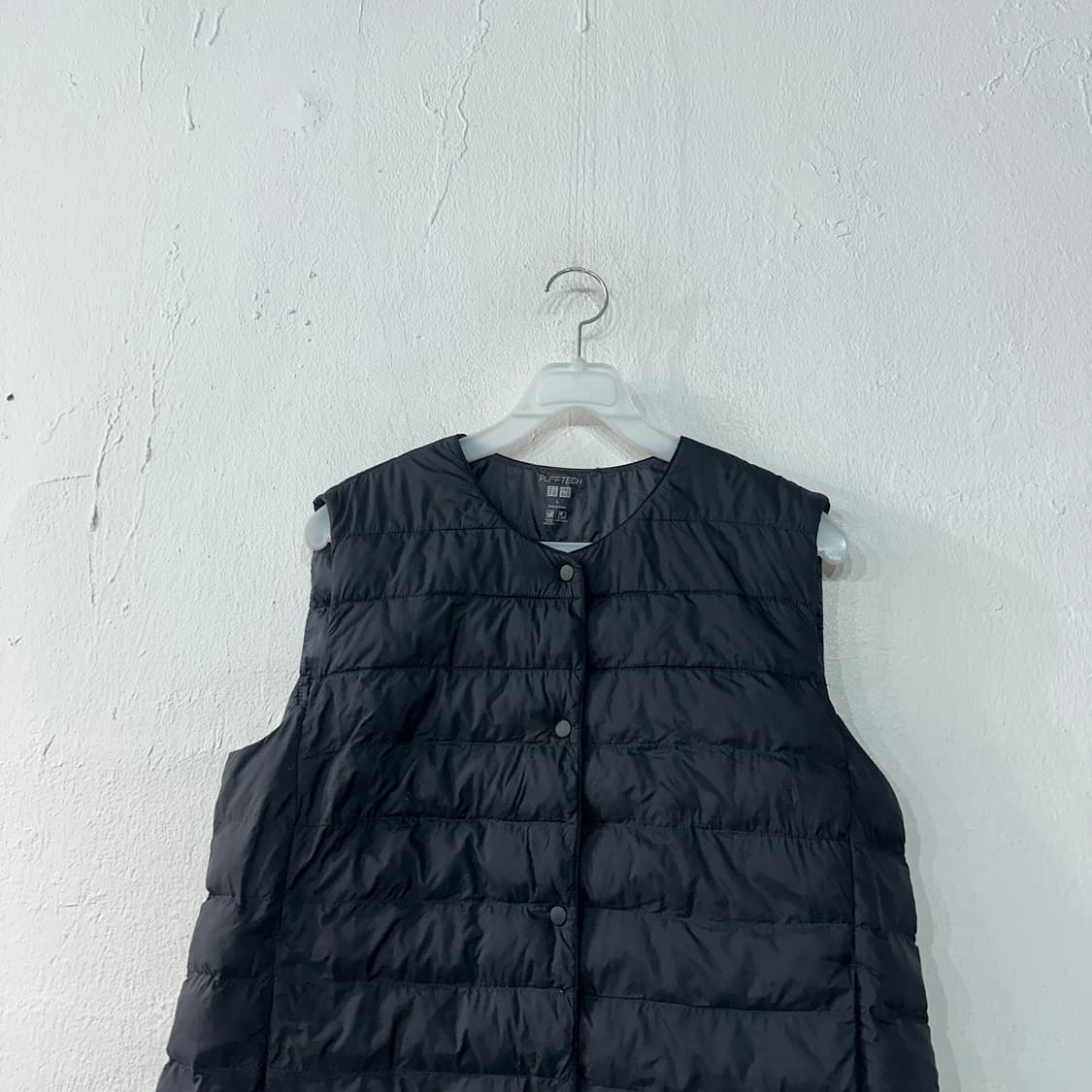 유니클로 퍼프테크 경량패딩조끼 여성L 상품이미지2