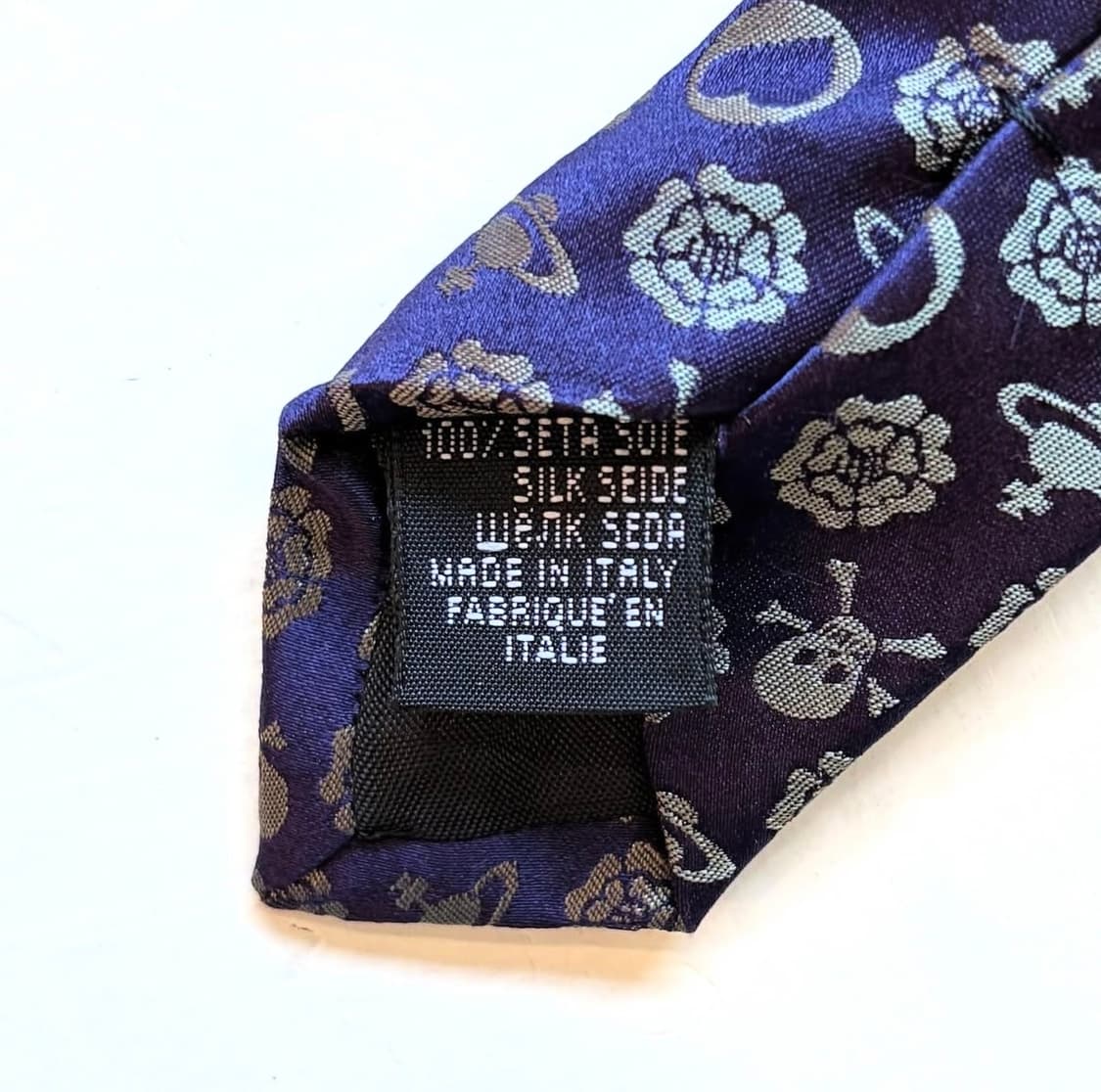 비비안웨스트우드 멀티로고 타이 상품이미지5