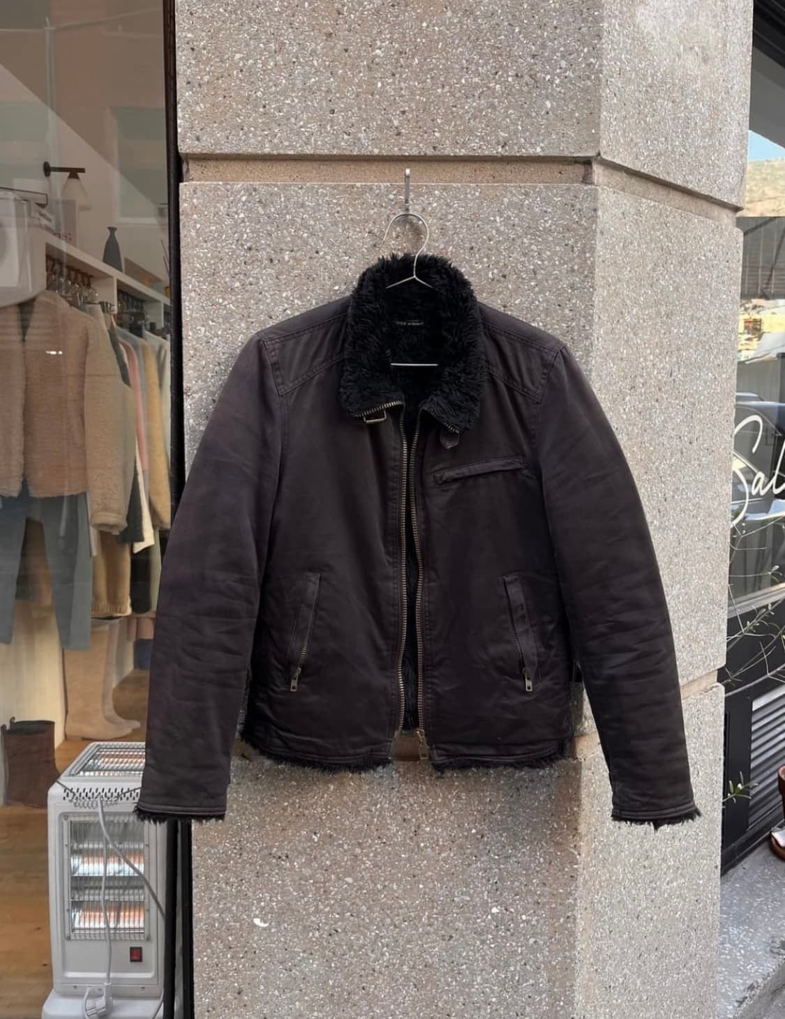 JP Intage On the world buckle mustang 상품이미지1