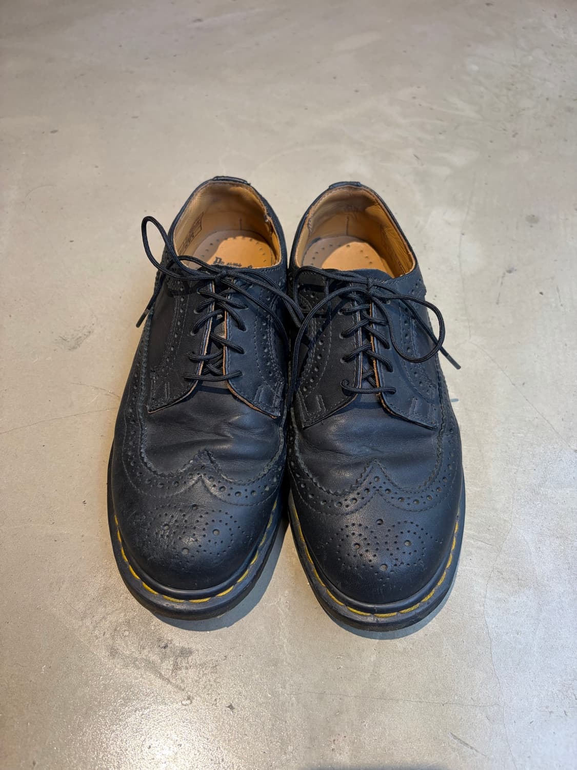 250) Dr. Martens 블랙 윙팁 슈즈 상품이미지2