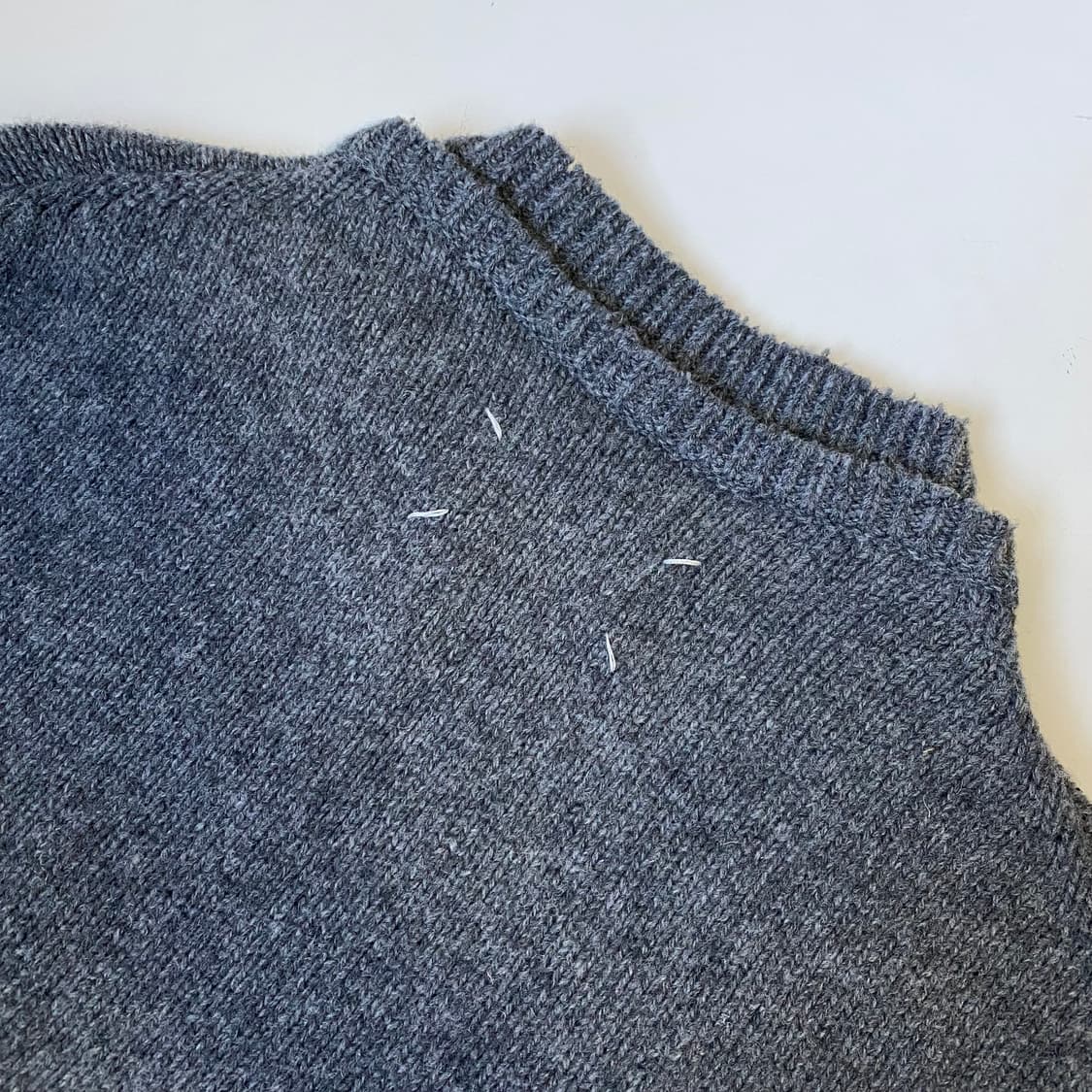 [M] 마르지엘라 스티치 엘보 패치 니트 스웨터 상품이미지4