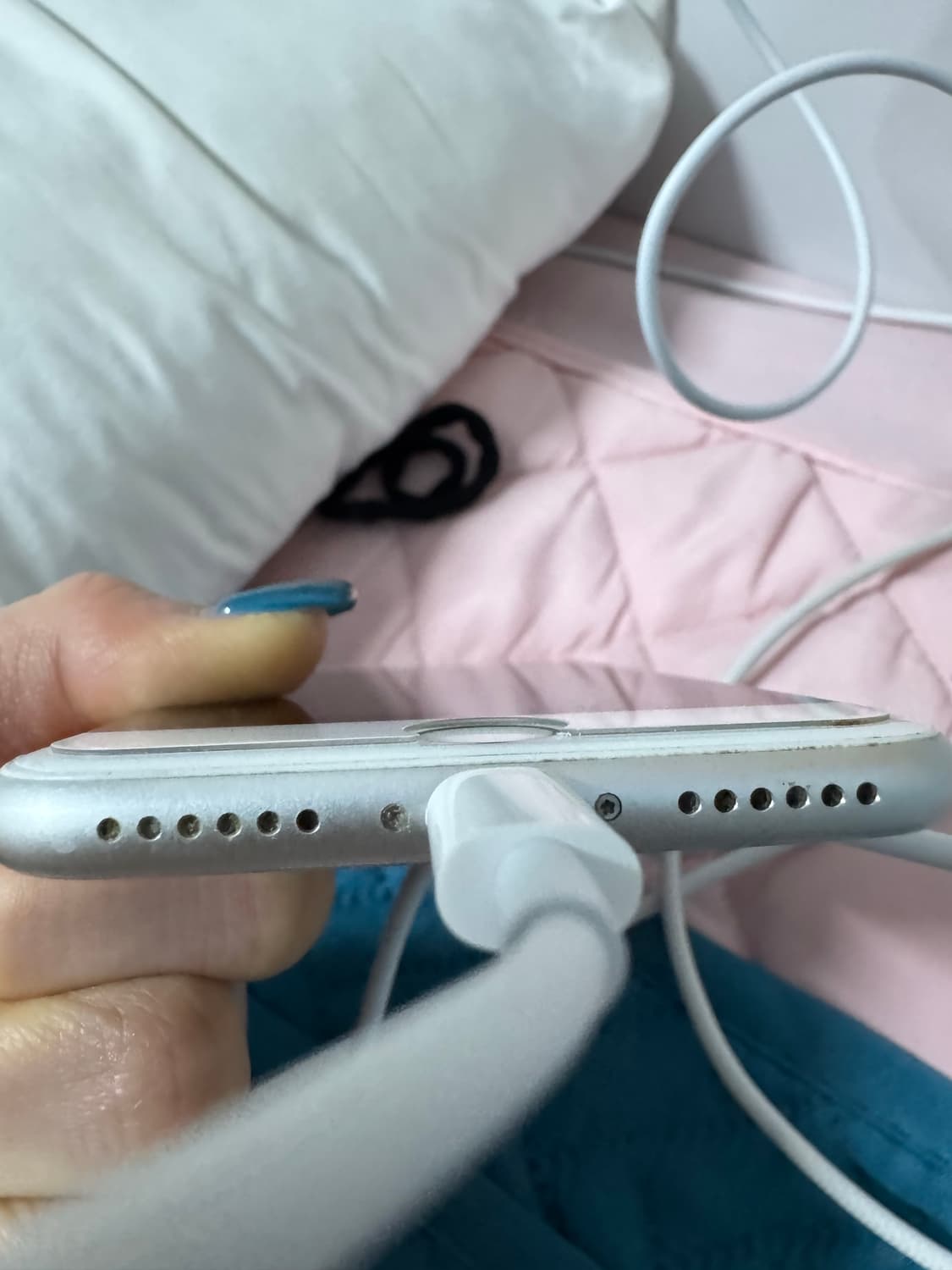 아이폰8 실버 화이트 S급 256기가 배터리 성능 81 상품이미지6