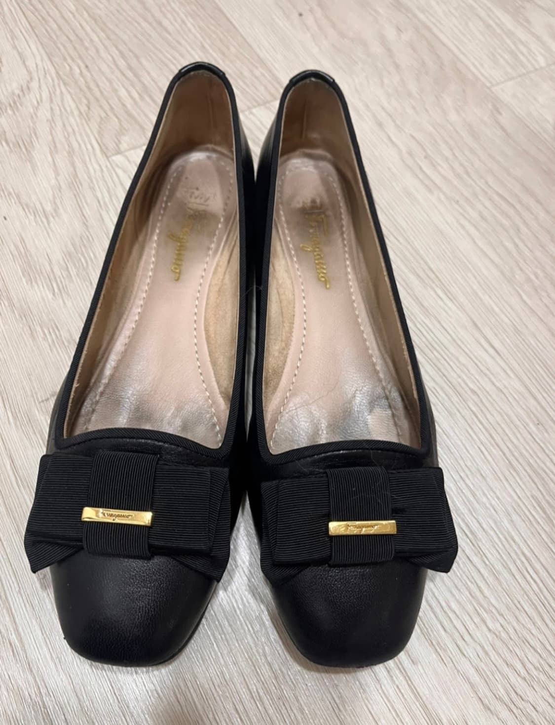 My Ferragamo 마이 페라가모 블랙 리본 플랫슈즈_7사이즈(245 상품이미지2