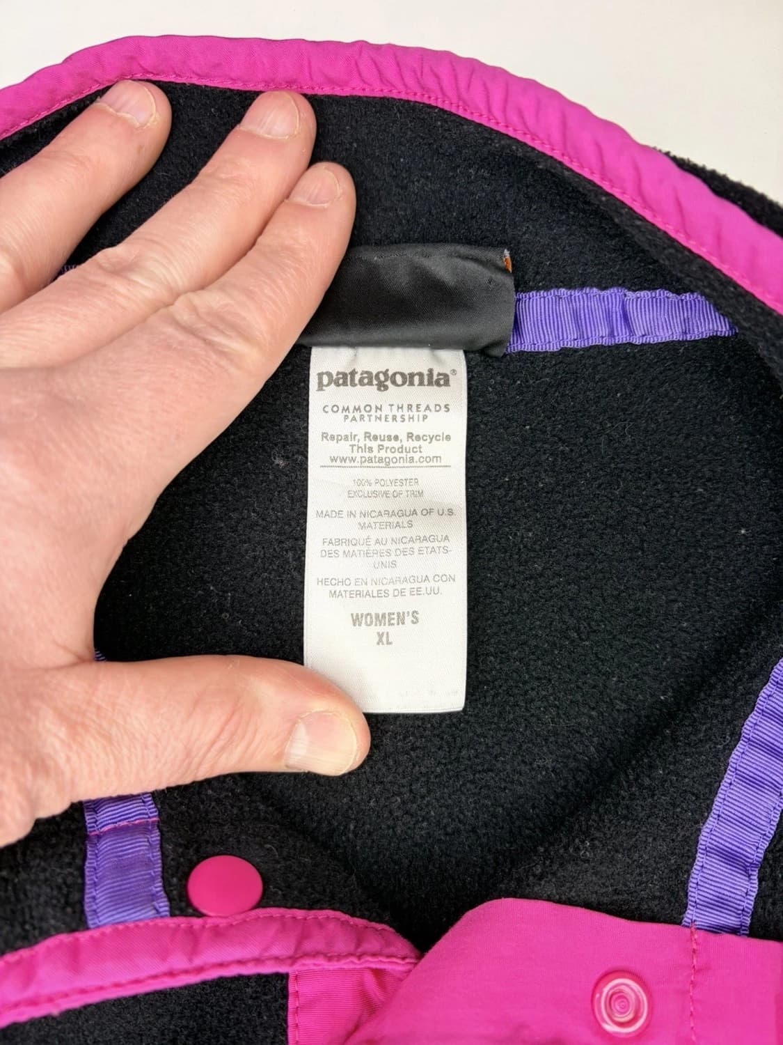 14FW 파타고니아 신칠라 스냅-T 블랙/핑크 상품이미지5