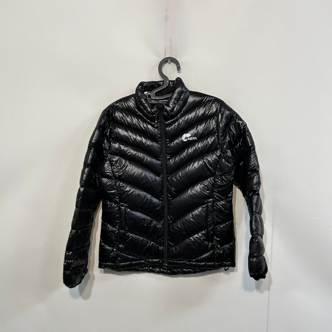 네파 여성 거위털 경량패딩 95  상품이미지1