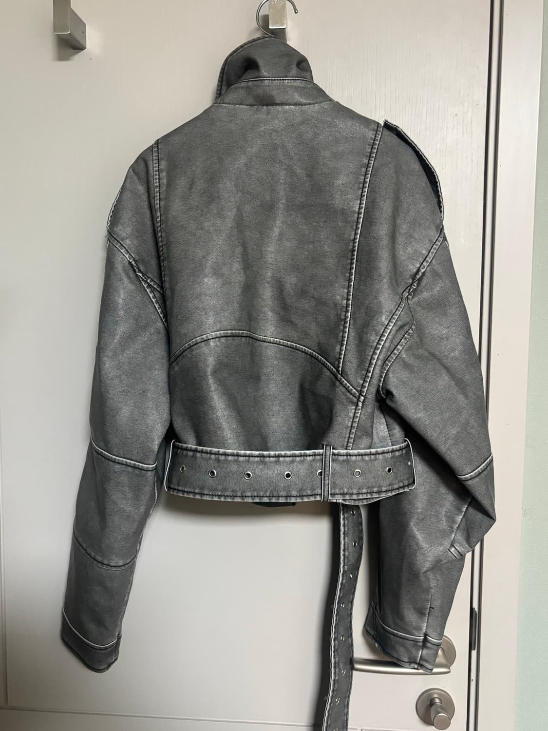 그레이 워싱 크롭 라이더 자켓 상품이미지6