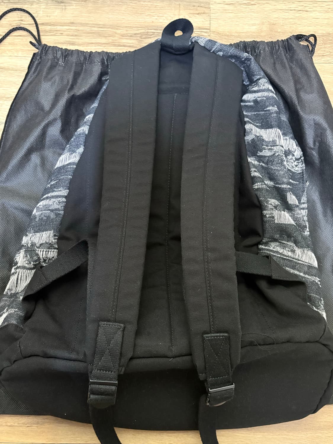 파프롬왓(파아카이브) 파 패치 코튼 백팩 팝니다 상품이미지5