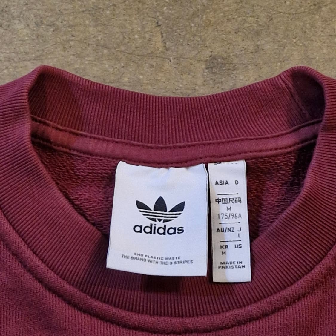 아디다스 그래픽 자수 맨투맨 M 상품이미지3