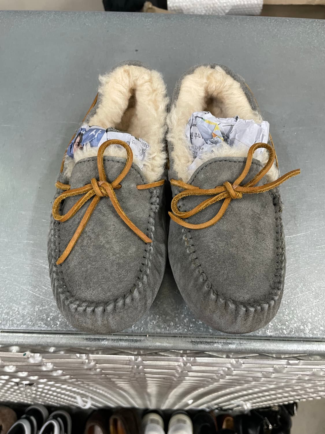 어그 다코타 모카신 퓨터 220 상품이미지5