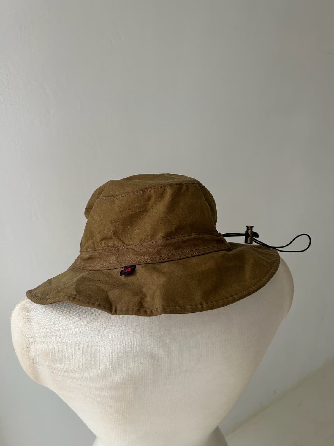 Woolrich waxed cotton saddle hat  상품이미지4