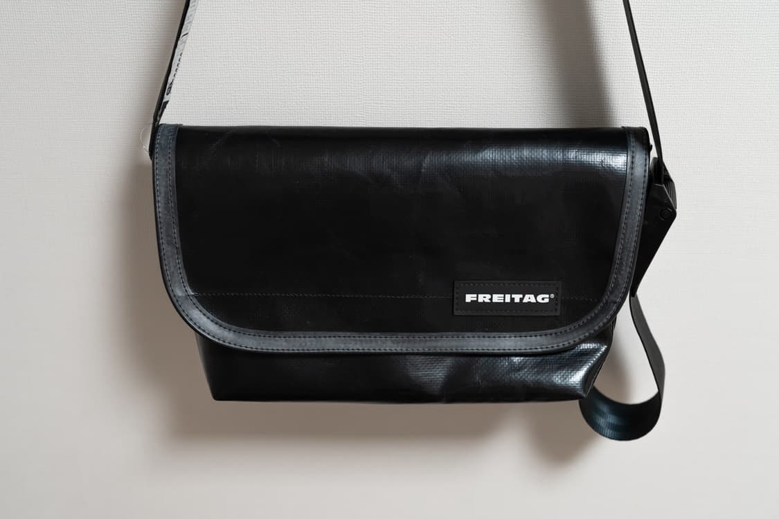 프라이탁 F41 하와이파이브오 하파오 올블랙 크로스백 상품이미지1