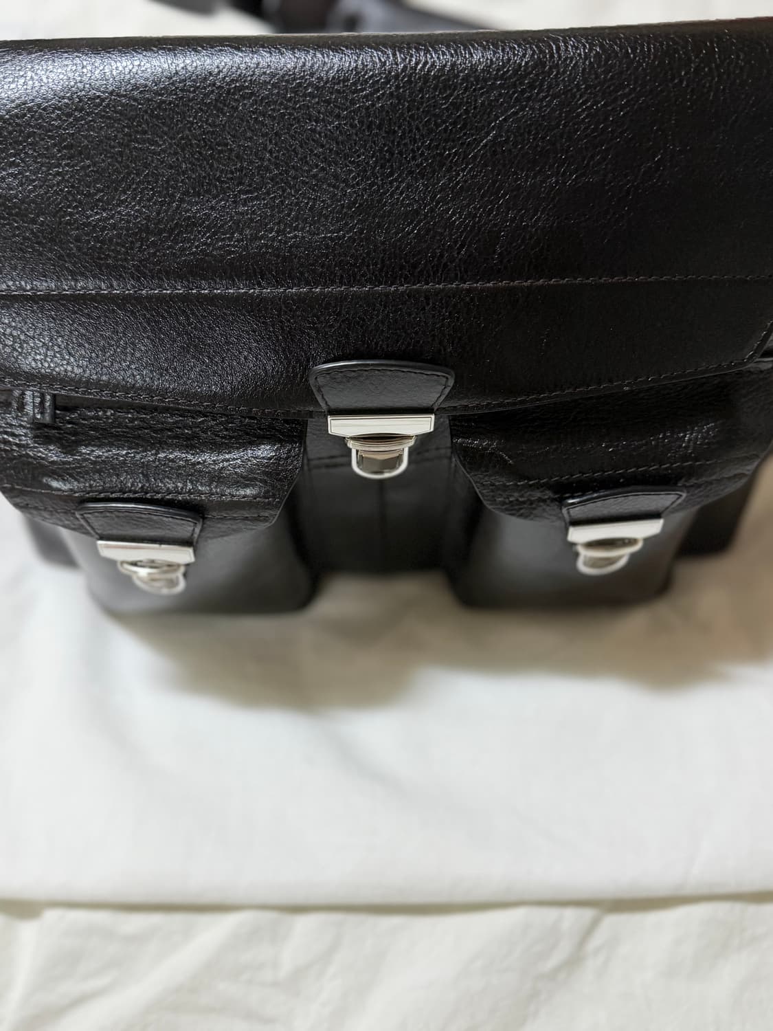 르메르 기어백 미디움 에스프레소 상품이미지7