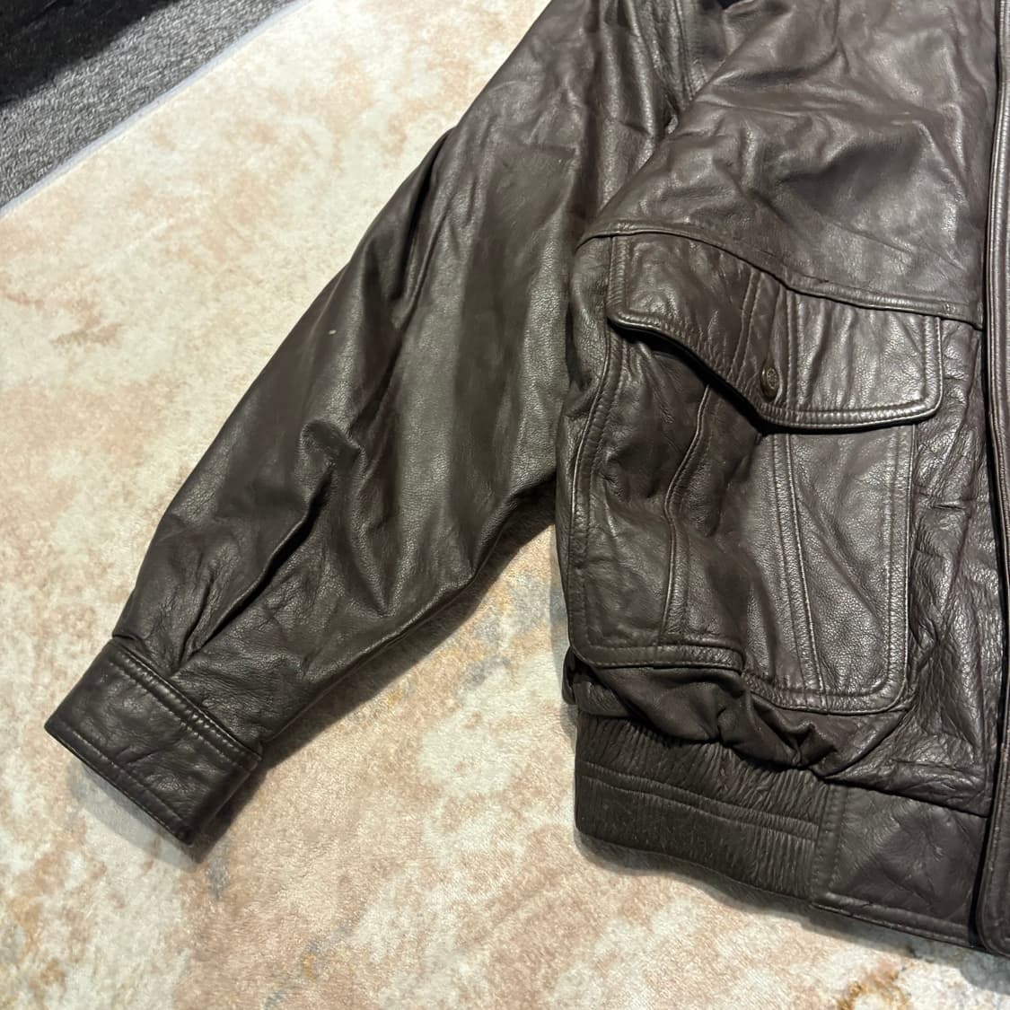 빈티지 소가죽 레더 봄버 자켓 상품이미지4