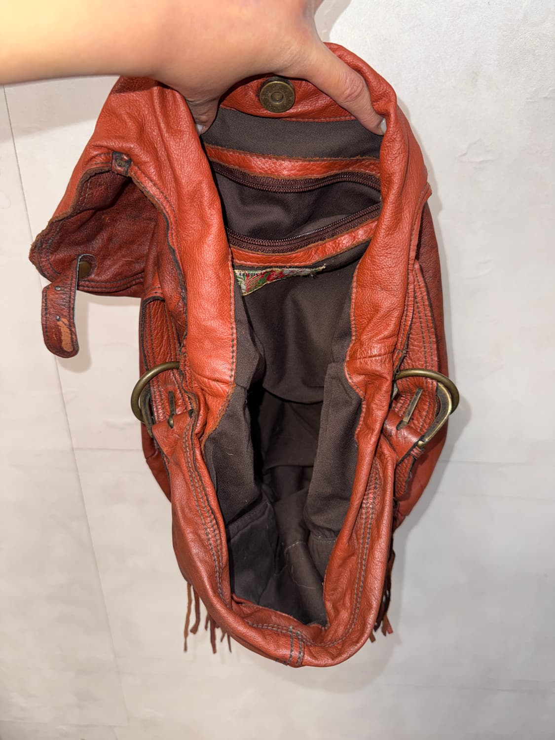 TANKUS brick brown cowhide buckled 숄더백 상품이미지6