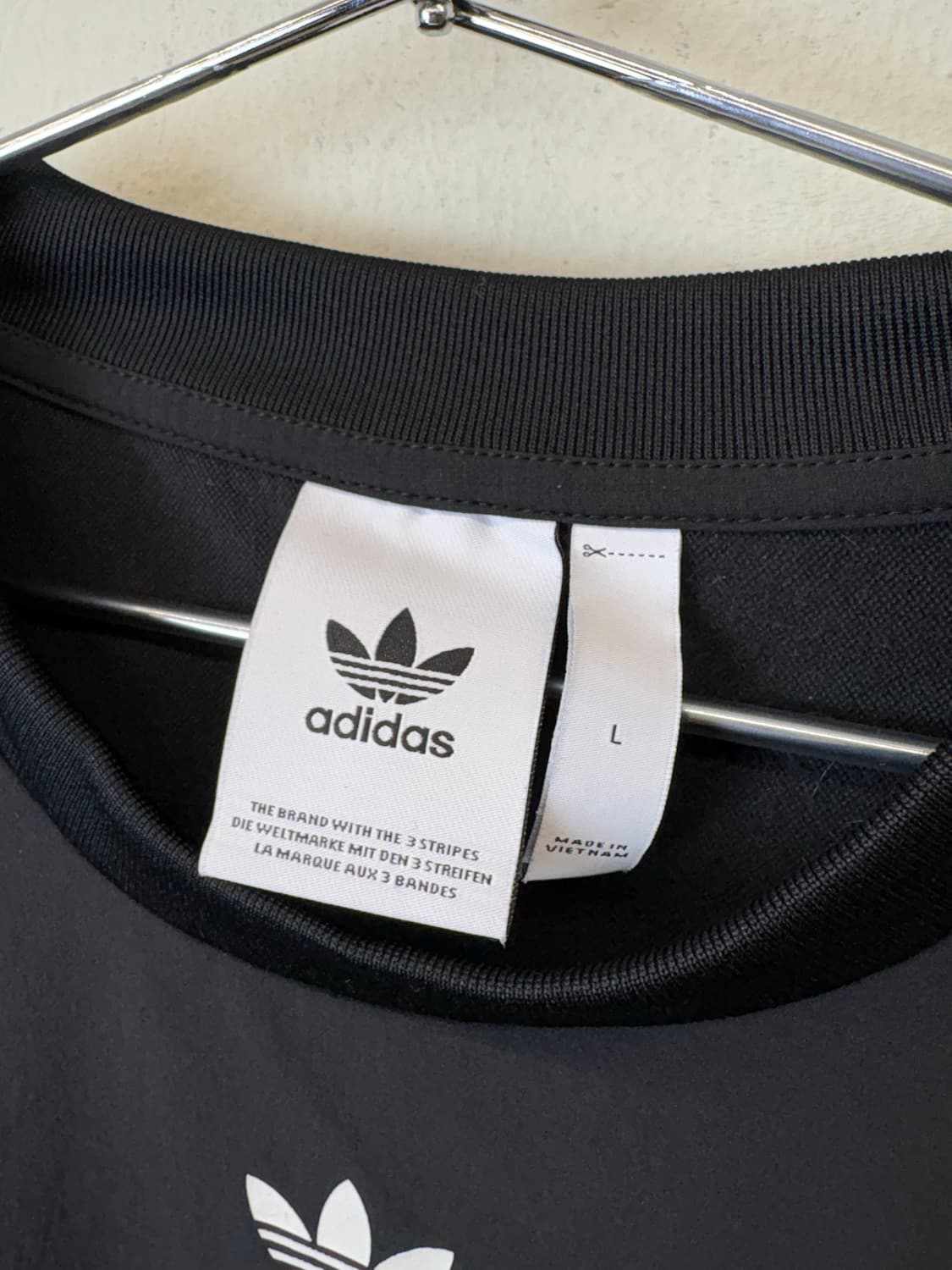 아디다스 나일론 웜업 삼선 티셔츠 블랙 상품이미지4