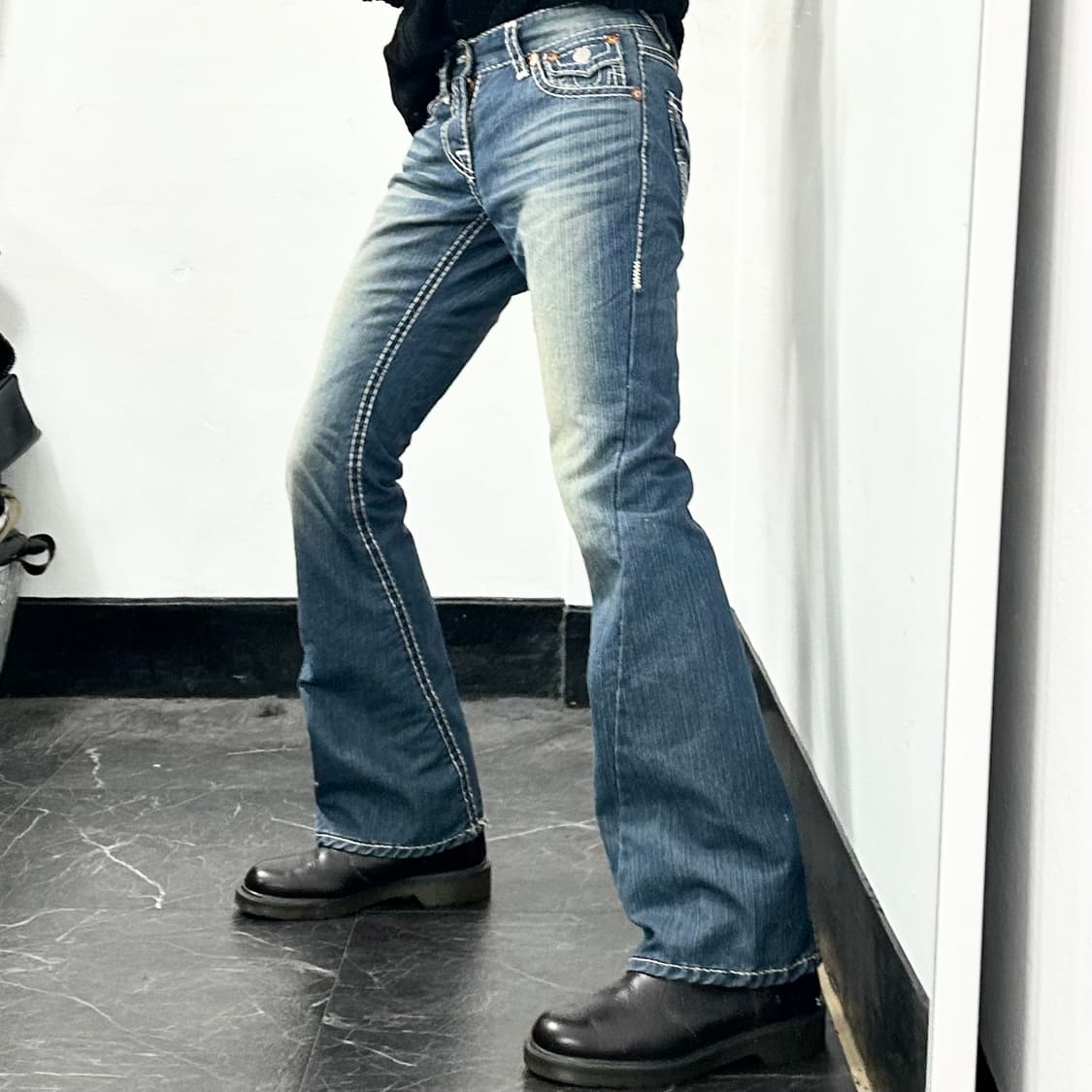 트루릴리전 월드투어 부츠컷 데님 팬츠 상품이미지2