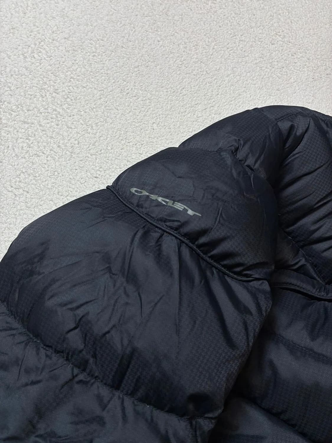 오클리 00's 아카이브 피스 다운 푸퍼 자켓 PN8000 상품이미지4