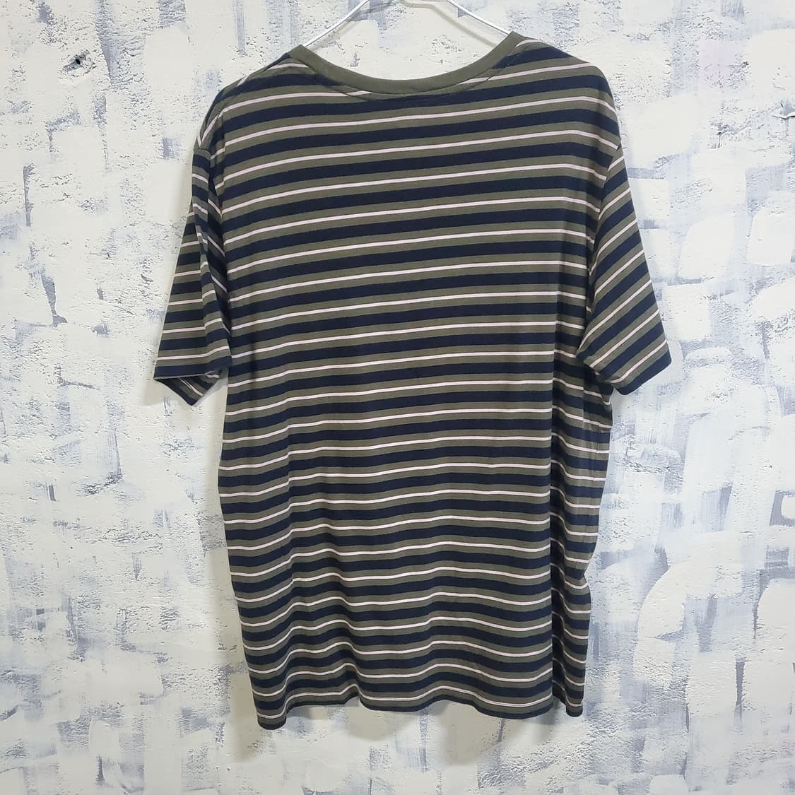 리바이스 스트라이프 반팔티  상품이미지2