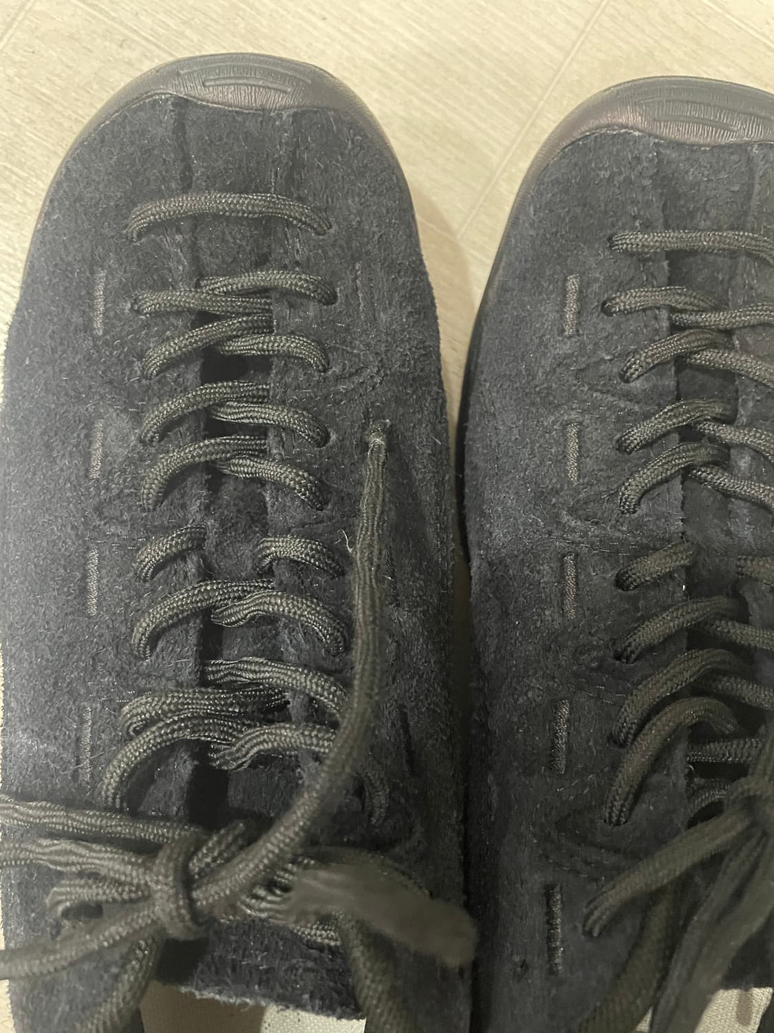 킨 재스퍼 스니커즈 헤어리 블랙 240 상품이미지6