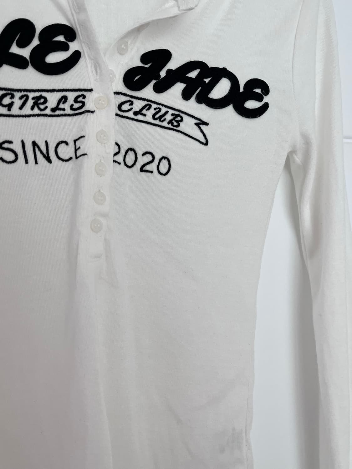 페일제이드 Y2K 패치 레터링 티셔츠 화이트 상품이미지4