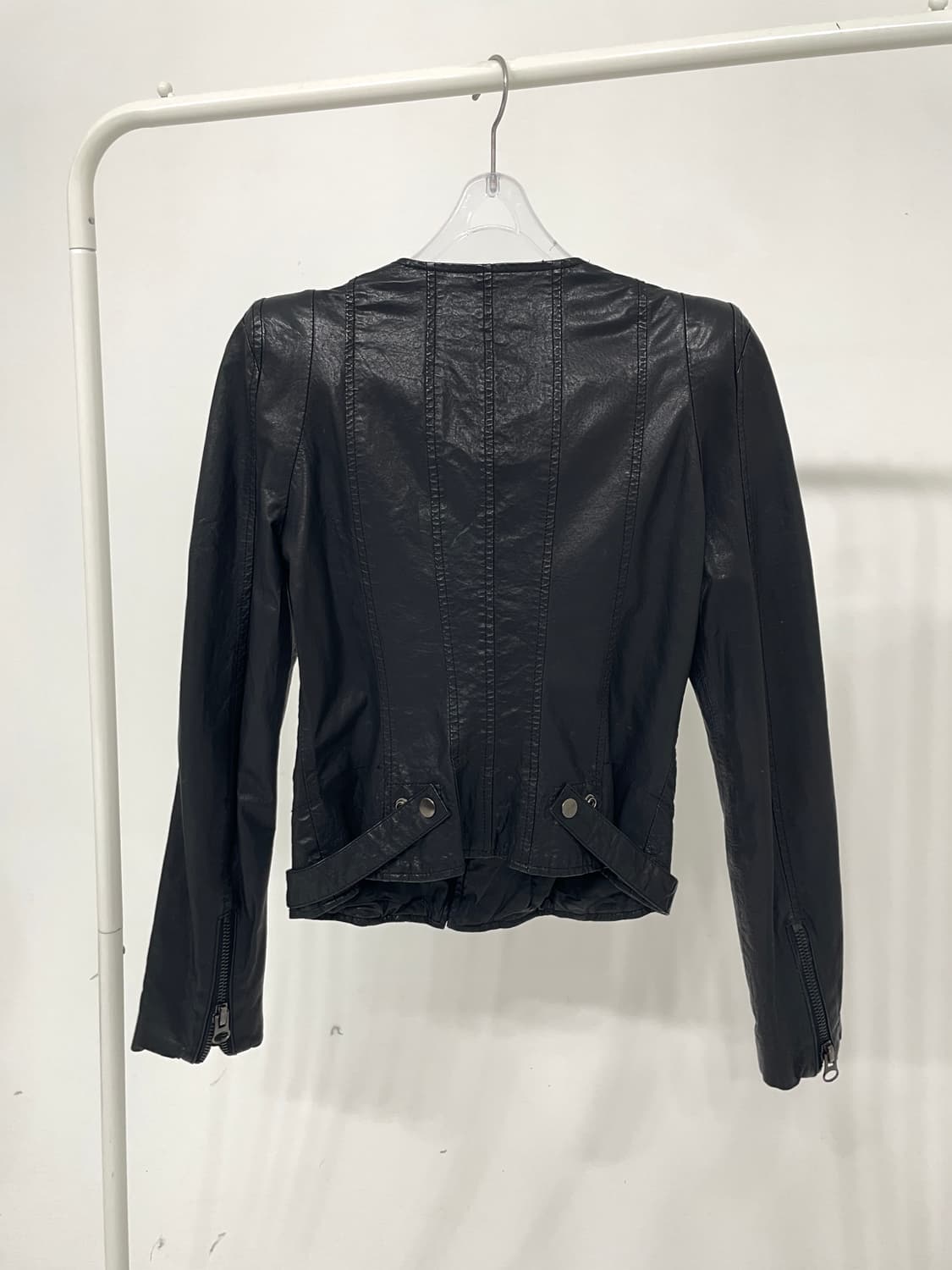 띠어리 양가죽 자켓 상품이미지4