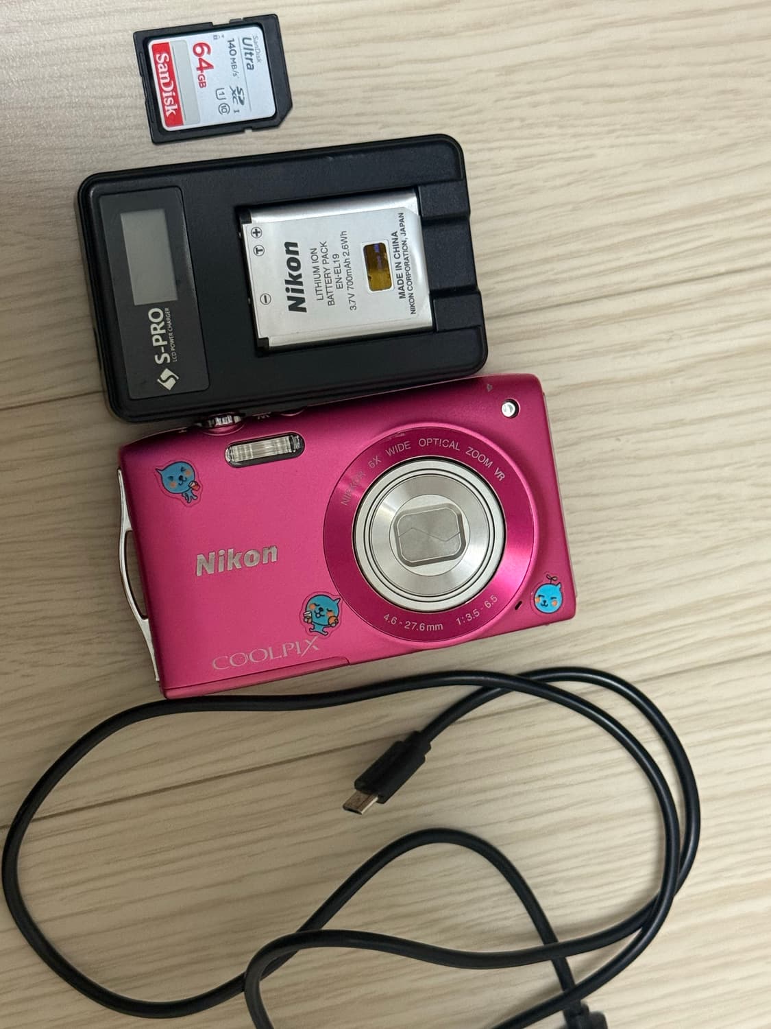 니콘 쿨픽스 s3300 상품이미지1