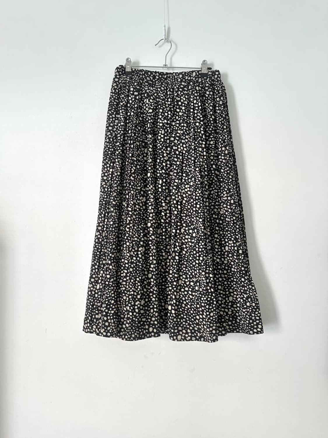 Pebble banding skirt / black 상품이미지3