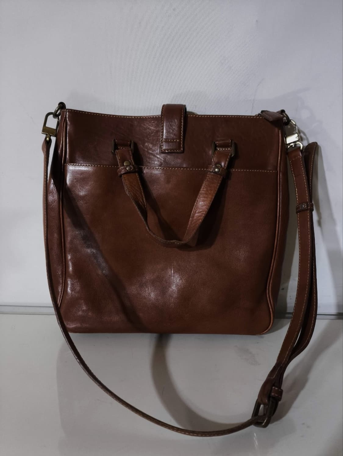 몽삭 00's 에이징 가죽 크로스백 서류가방 상품이미지4