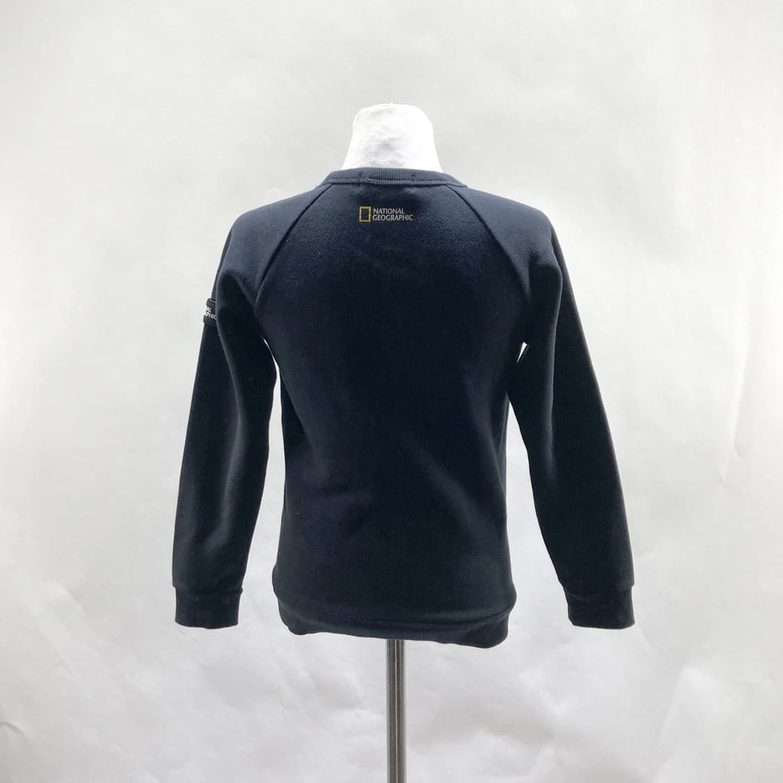 내셔널지오그래픽 키즈 기모맨투맨 블랙 140  상품이미지3