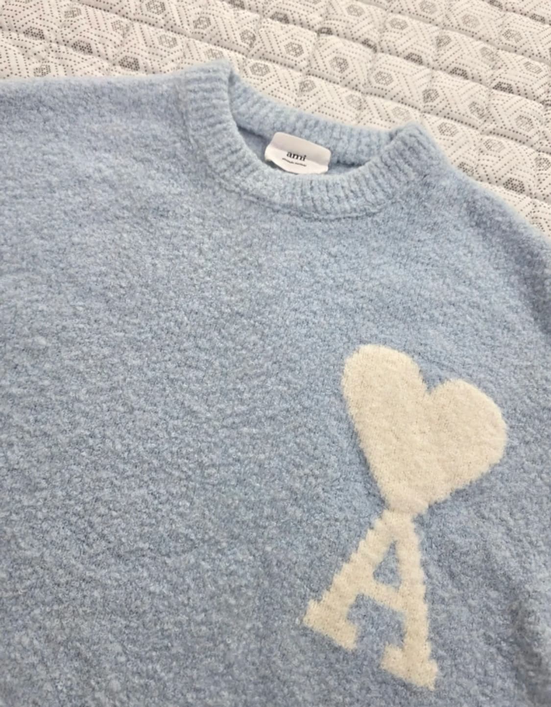 아미 AMI 빅하트 니트 하늘색 ~55반 상품이미지2