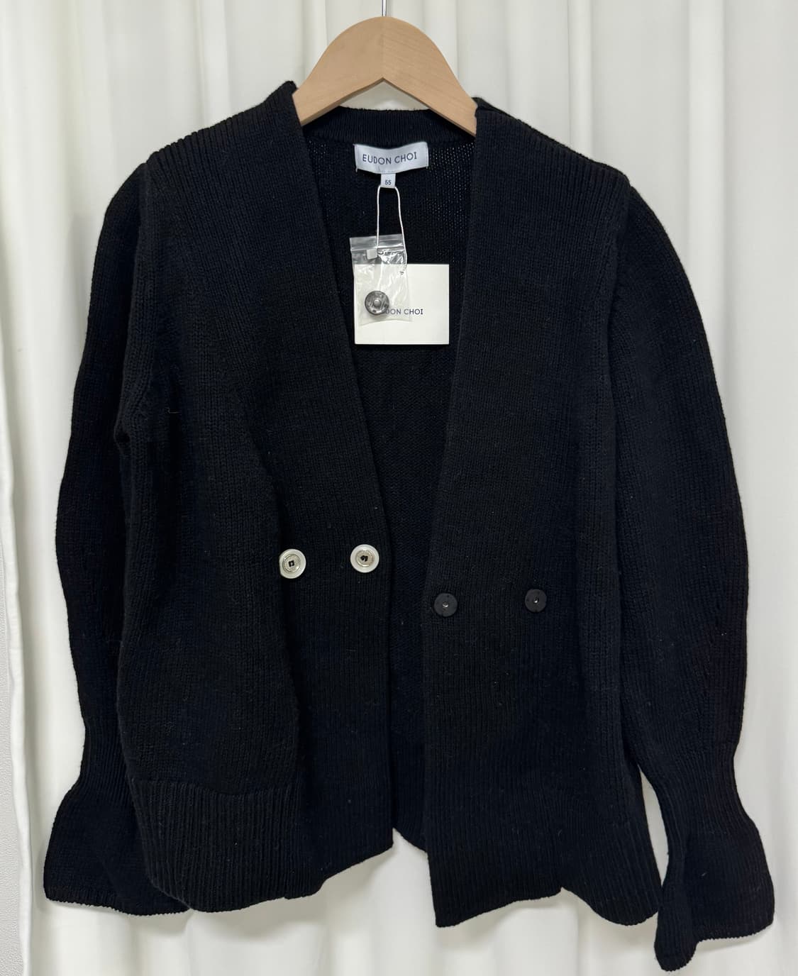 [새상품] 유돈초이 블랙 가디건 상품이미지2