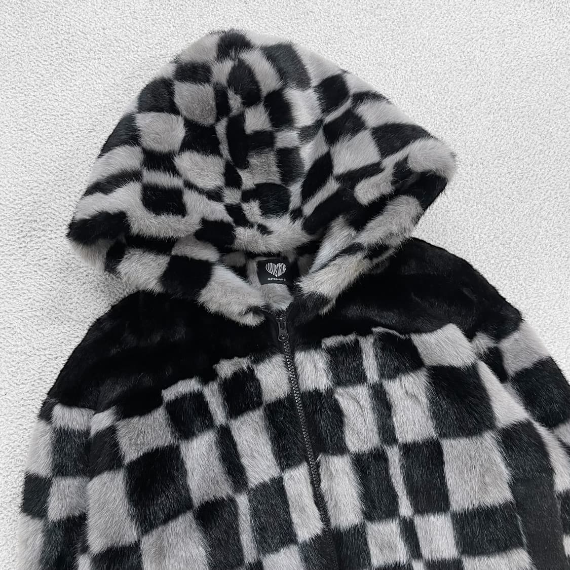 러브이즈트루 VL 체커보드 퍼 후드 자켓 상품이미지2