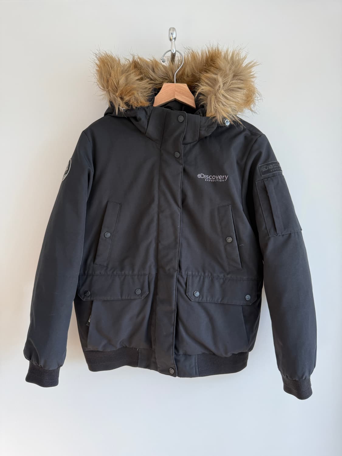 디스커버리(Discovery) 덕다운 패딩 봄버 상품이미지1