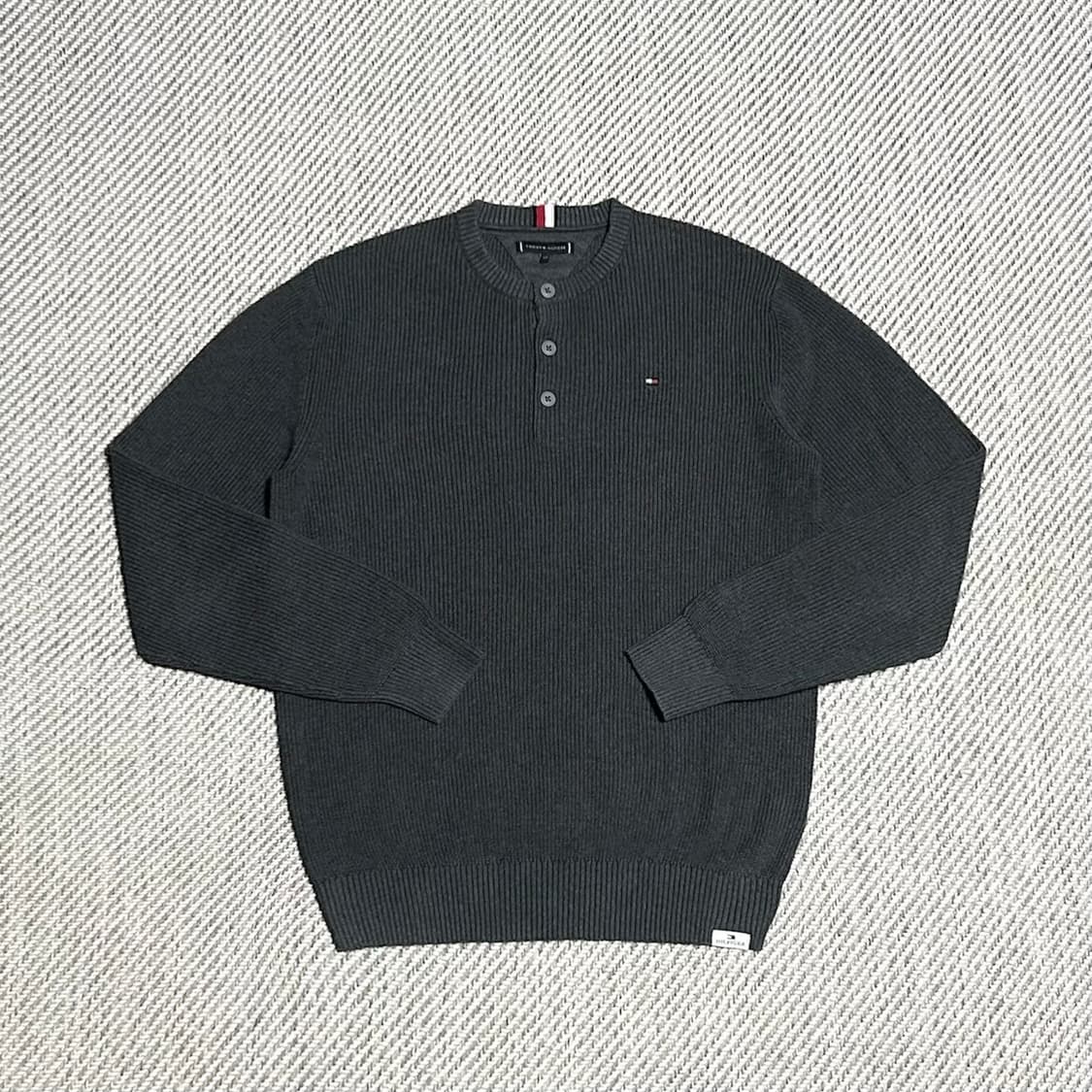[S] Tommy 타미힐피거 헨리넥 다크그레이 코튼 니트 상품이미지1