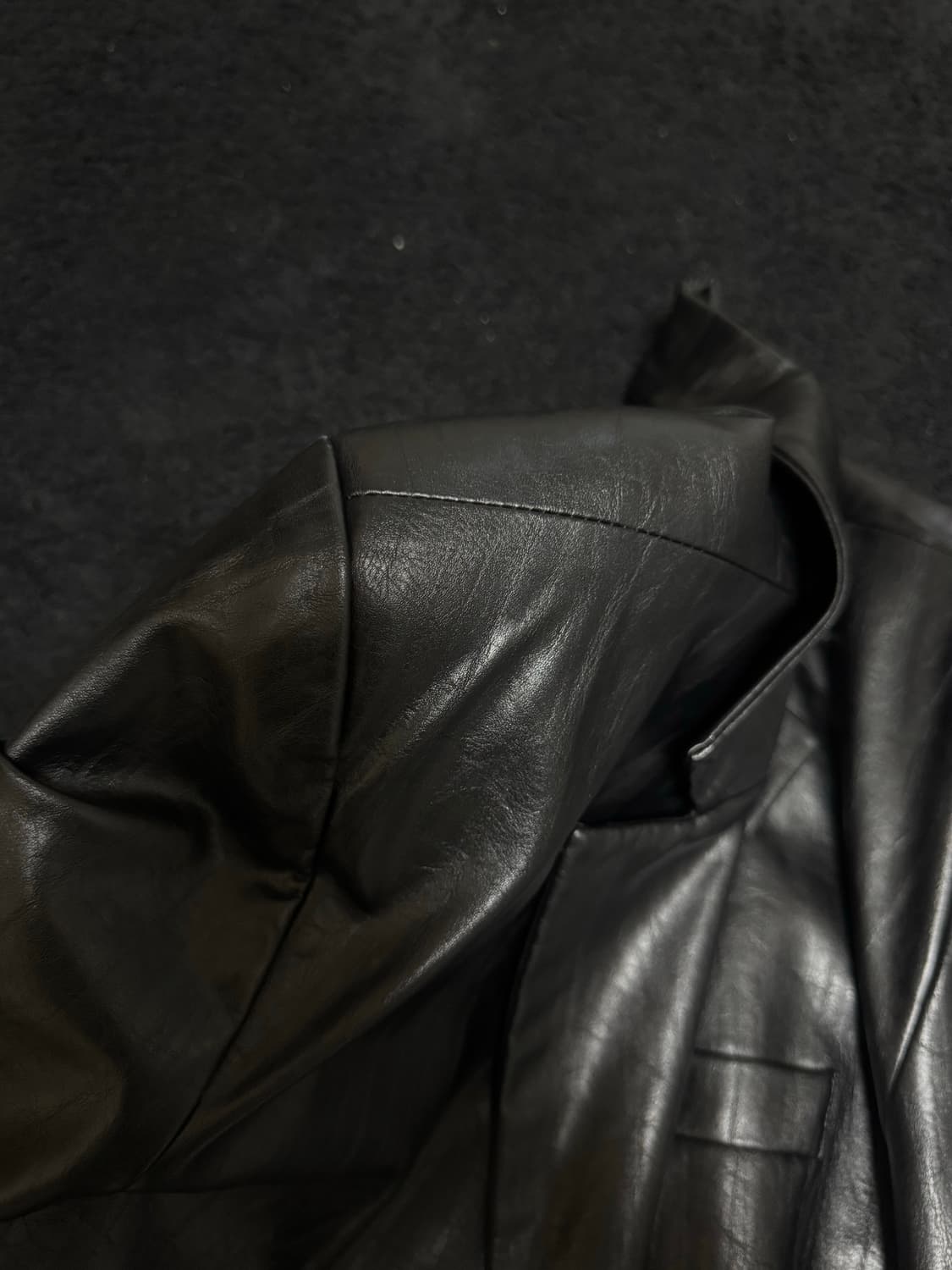 오버핏 램가죽 코팅 레더 크롭 숏자켓 상품이미지3