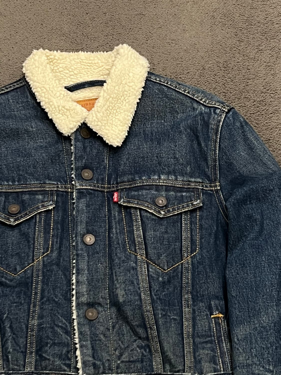 리바이스 쉐르파 크롭 트러커 자켓 처분  상품이미지2