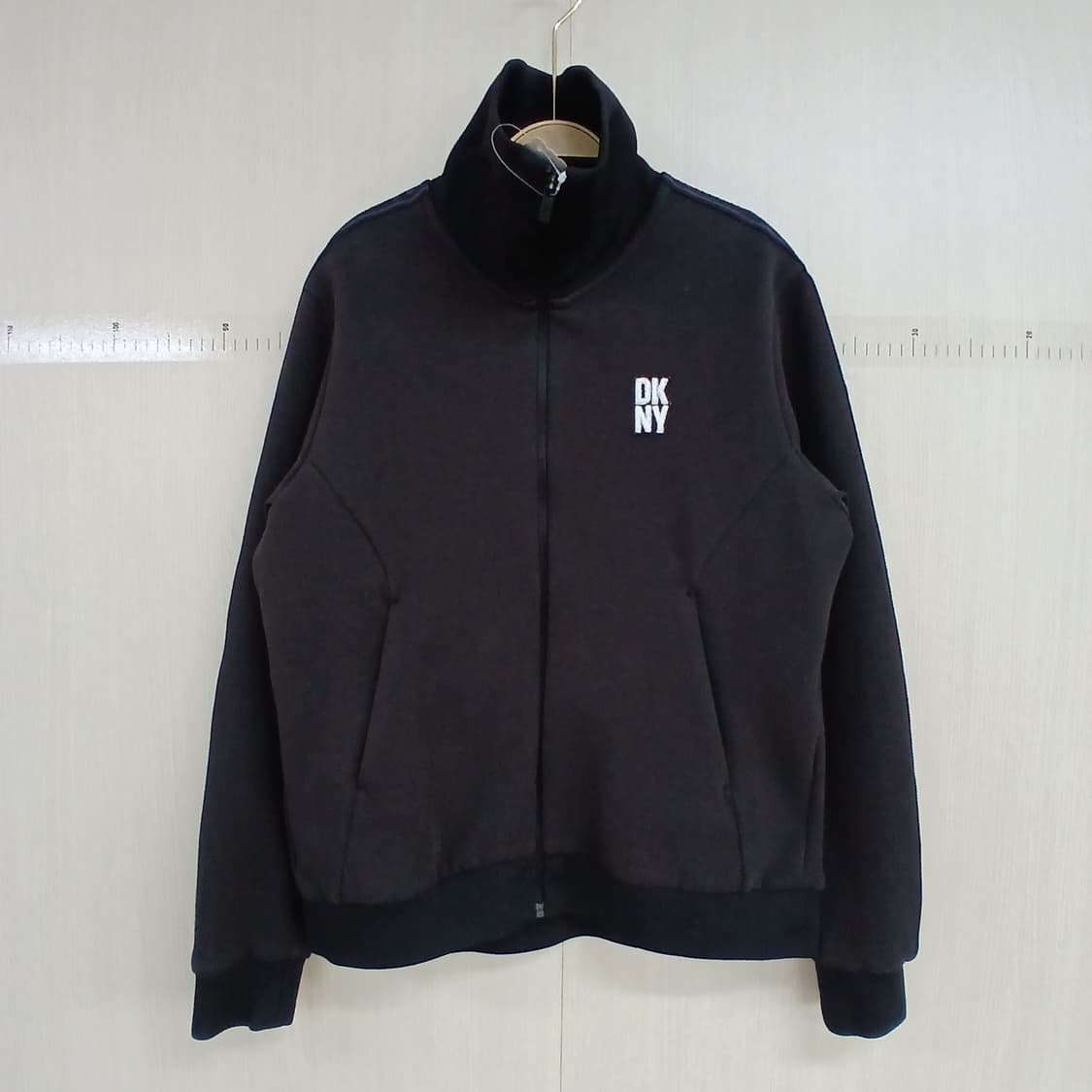 DKNY 블랙 집업 자켓 상품이미지1