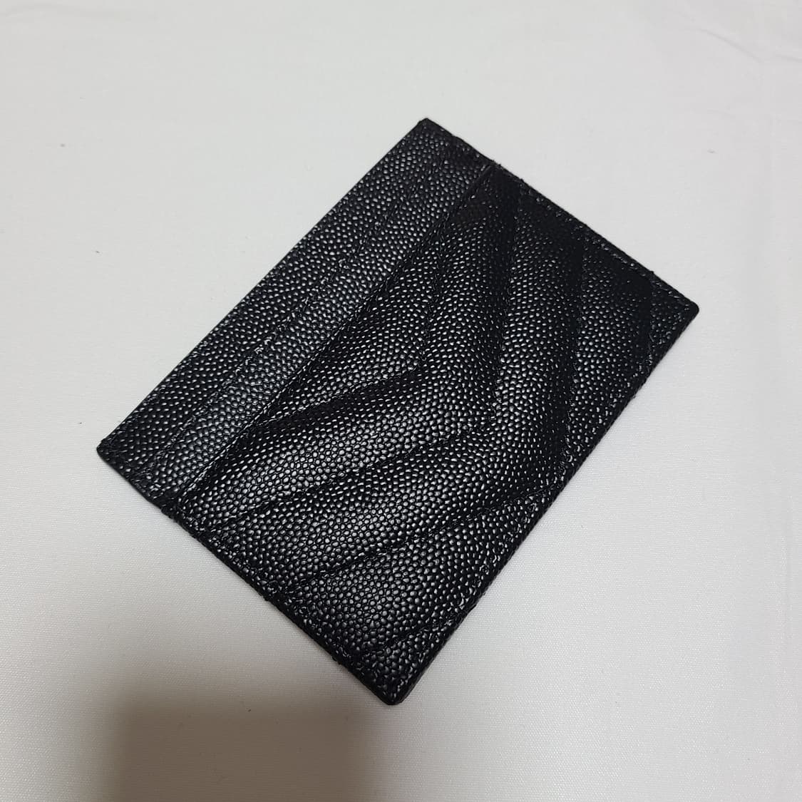 생로랑 카산드라 마틀라세 모노그램 카드지갑 블랙 은장 상품이미지5