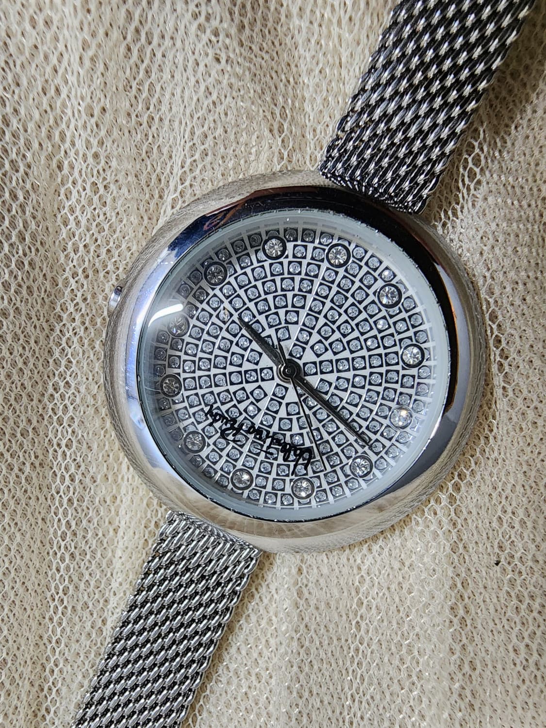 발렌티노루디 큐빅 여성시계 상품이미지6