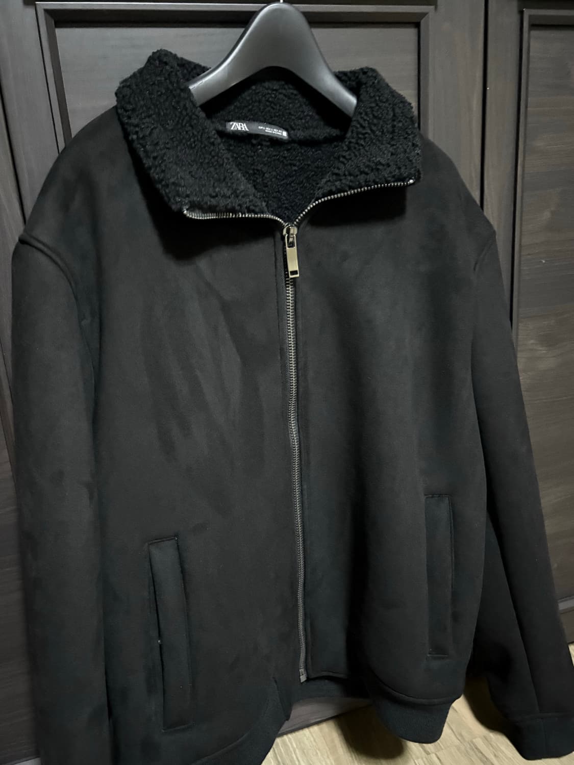 자라 맨즈 블랙 스웨이드 무스탕 자켓 블랙 뽀글이 점퍼 상품이미지2