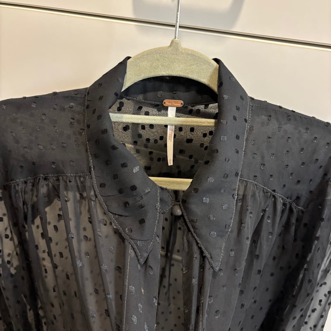 미국 보헤미안 브랜드 freepeople 도트블라우스 상품이미지5