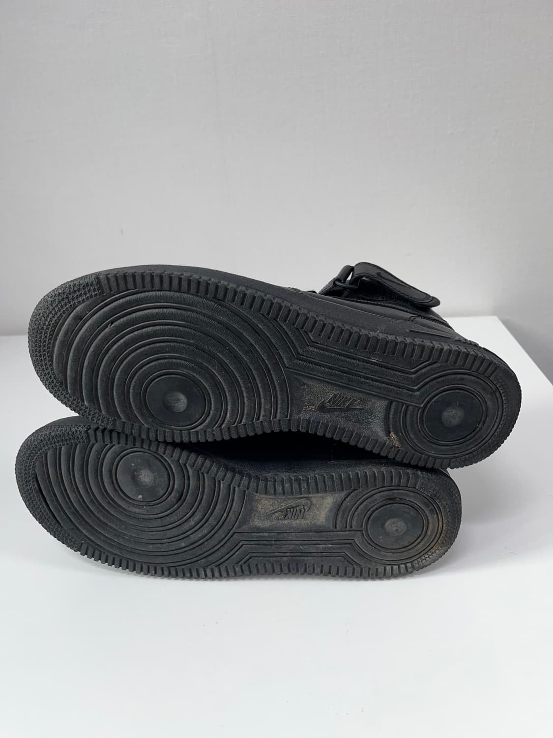 [280] 나이키 에어포스 1 ‘07 트리플 블랙 상품이미지6