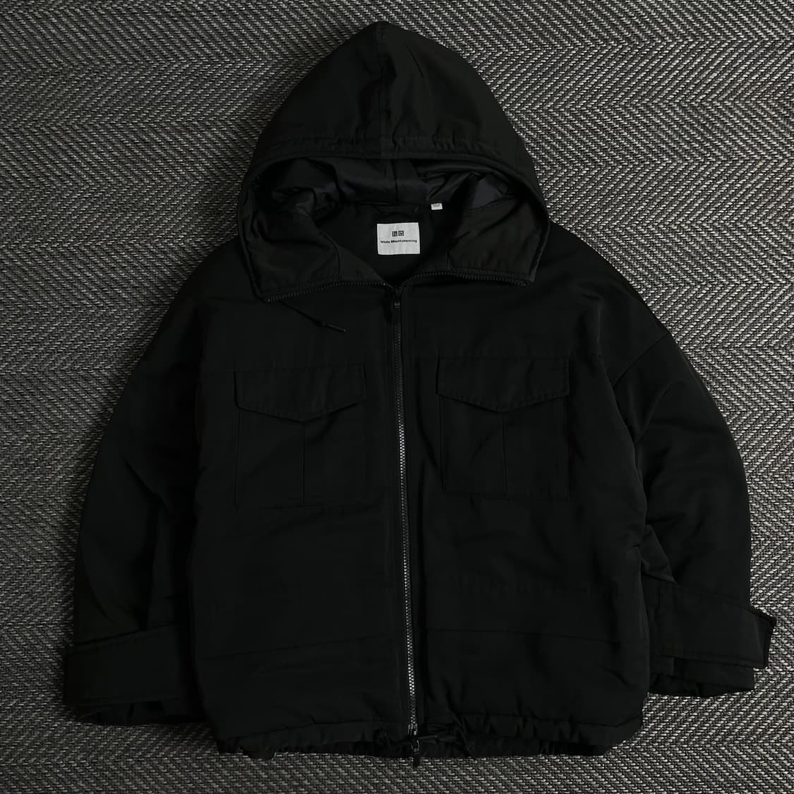 유니클로 X 화이트 마운티니어링 유틸리티 마운틴 숏 다운 파카y 3056 상품이미지2