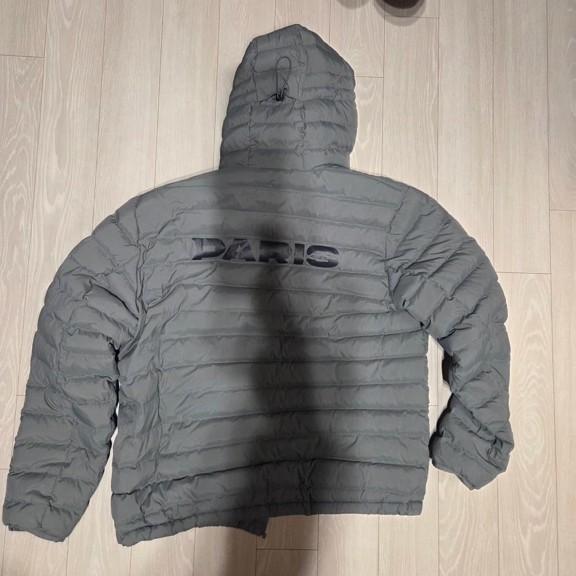 파리생제르망 경량패딩 그레이 L 상품이미지3