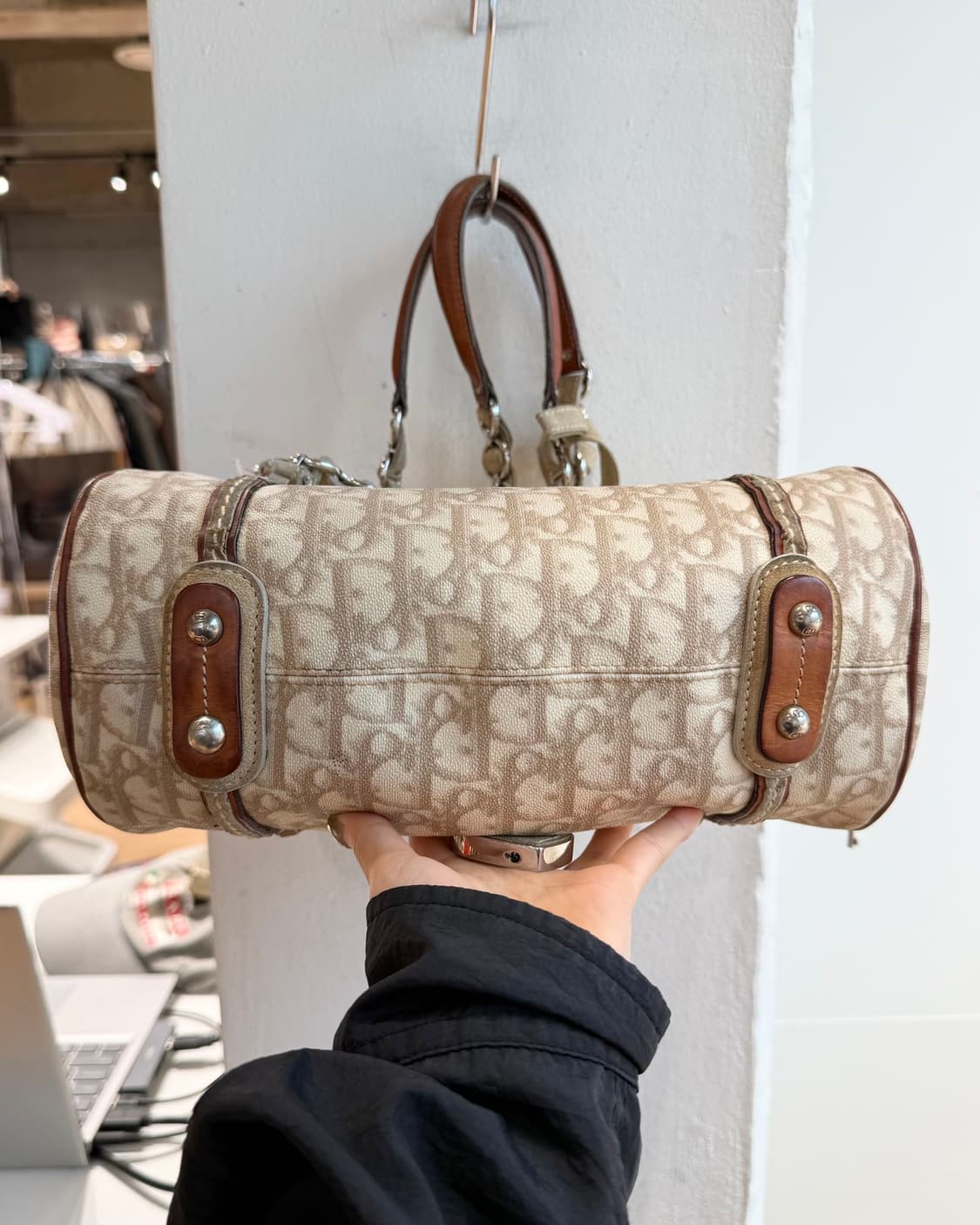 크리스찬 디올 오블리크 로맨틱 트로터 체인 숄더백 상품이미지7