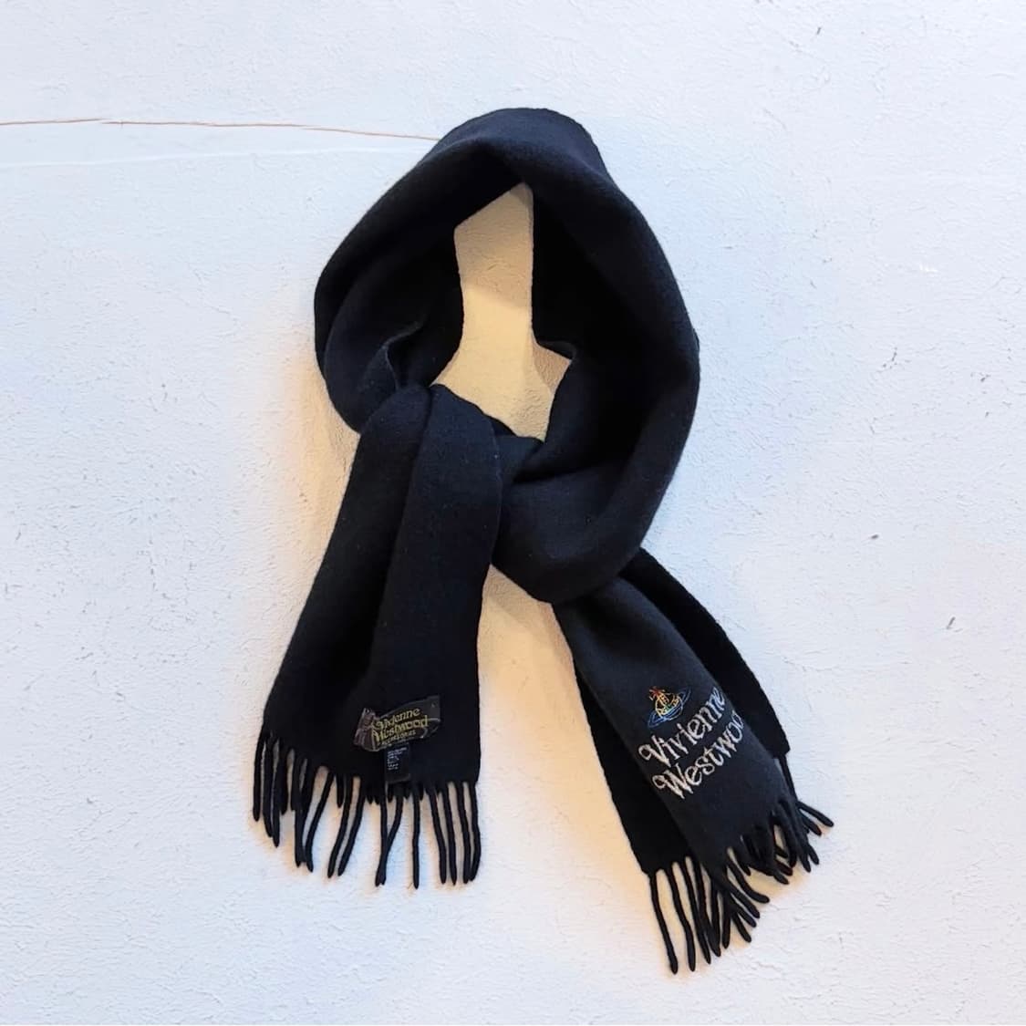 비비안웨스트우드 블랙 울 머플러 상품이미지2