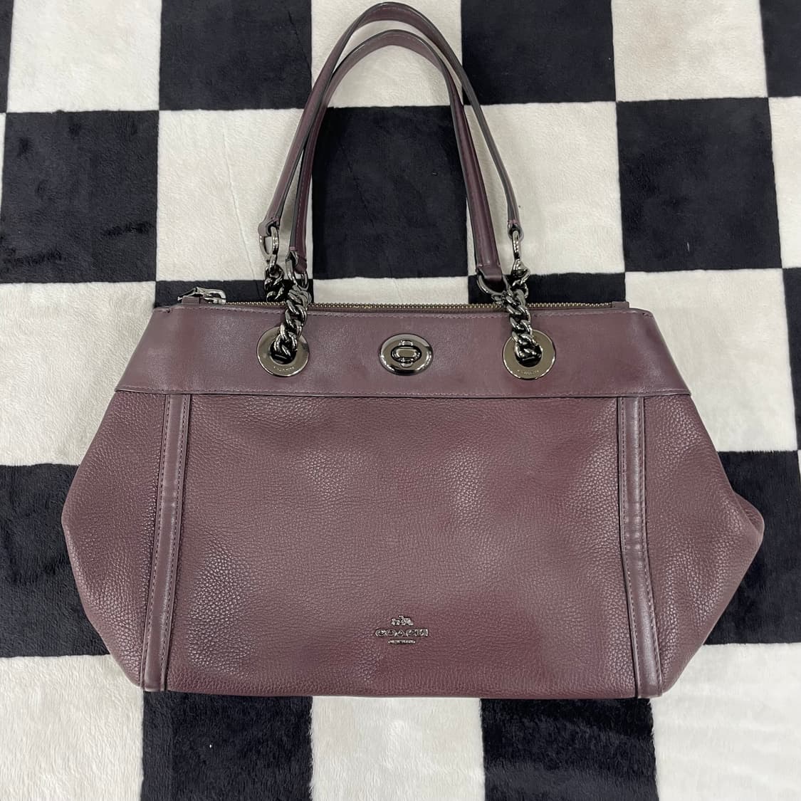 COACH 코치 턴락 이디 레더 체인 숄더백 상품이미지2