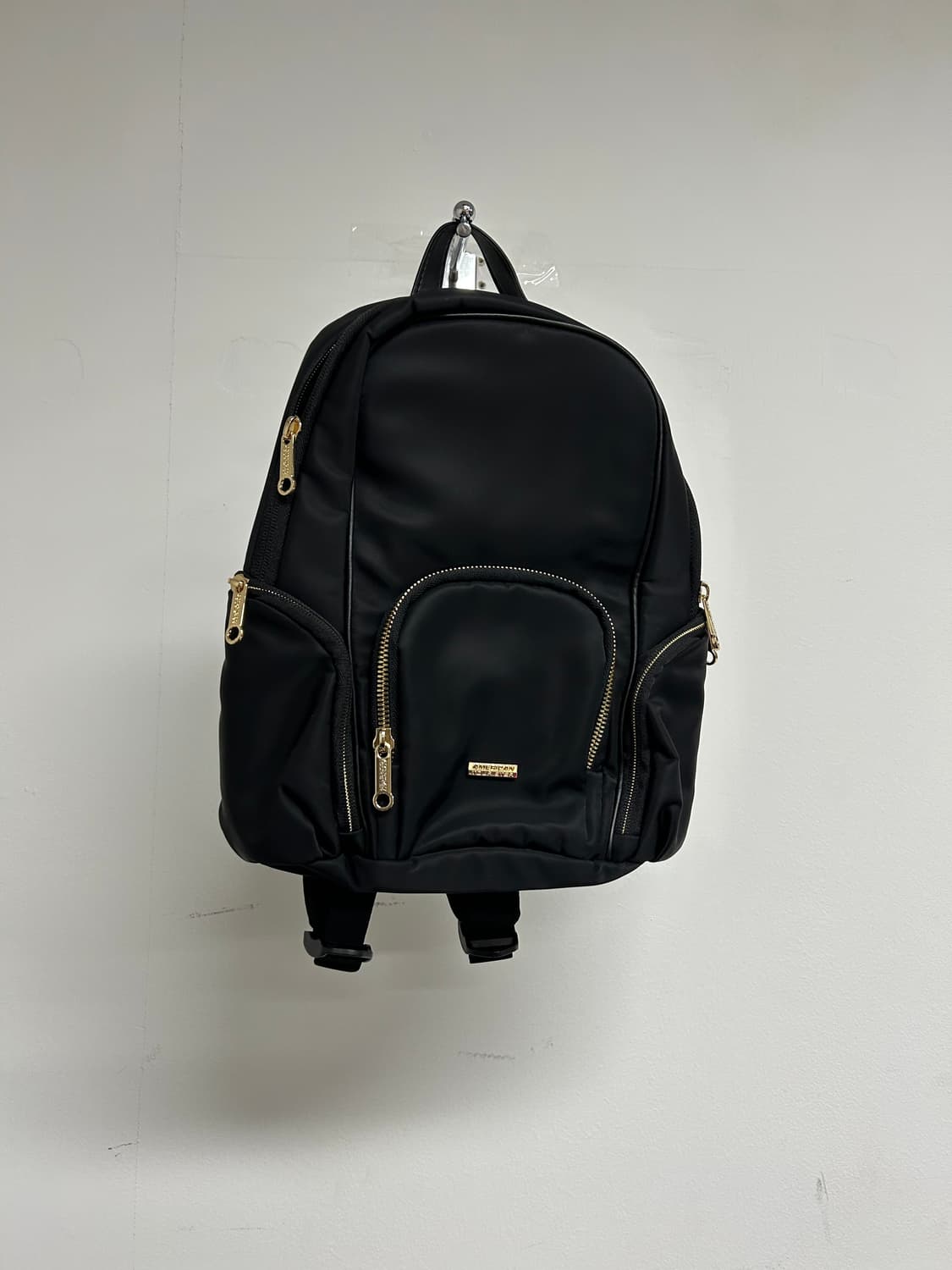 아메리칸투어리스터 블랙 백팩 가방 상품이미지1