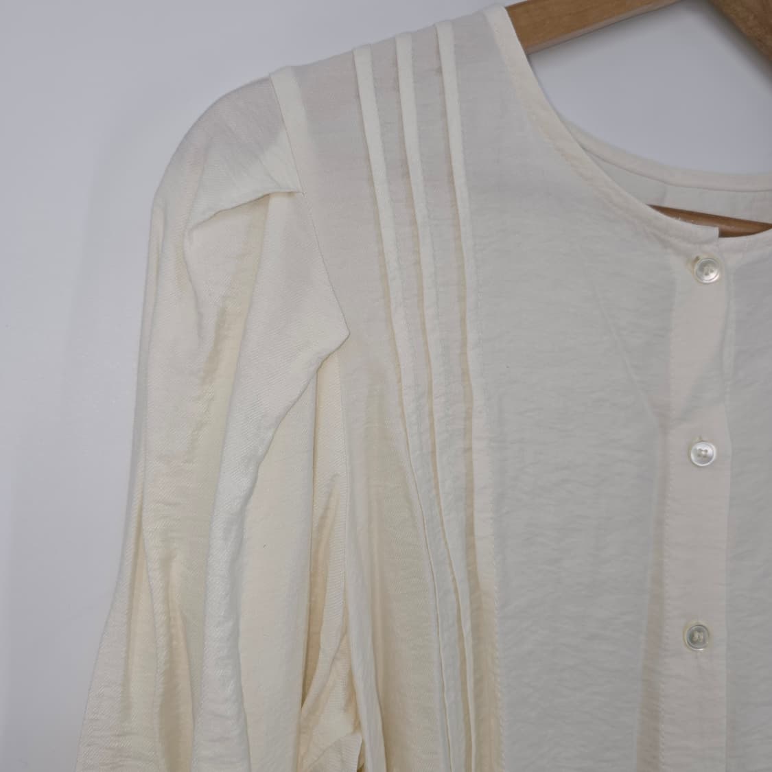 SLOWB 아이보리 퍼프 긴팔 블라우스 상품이미지4