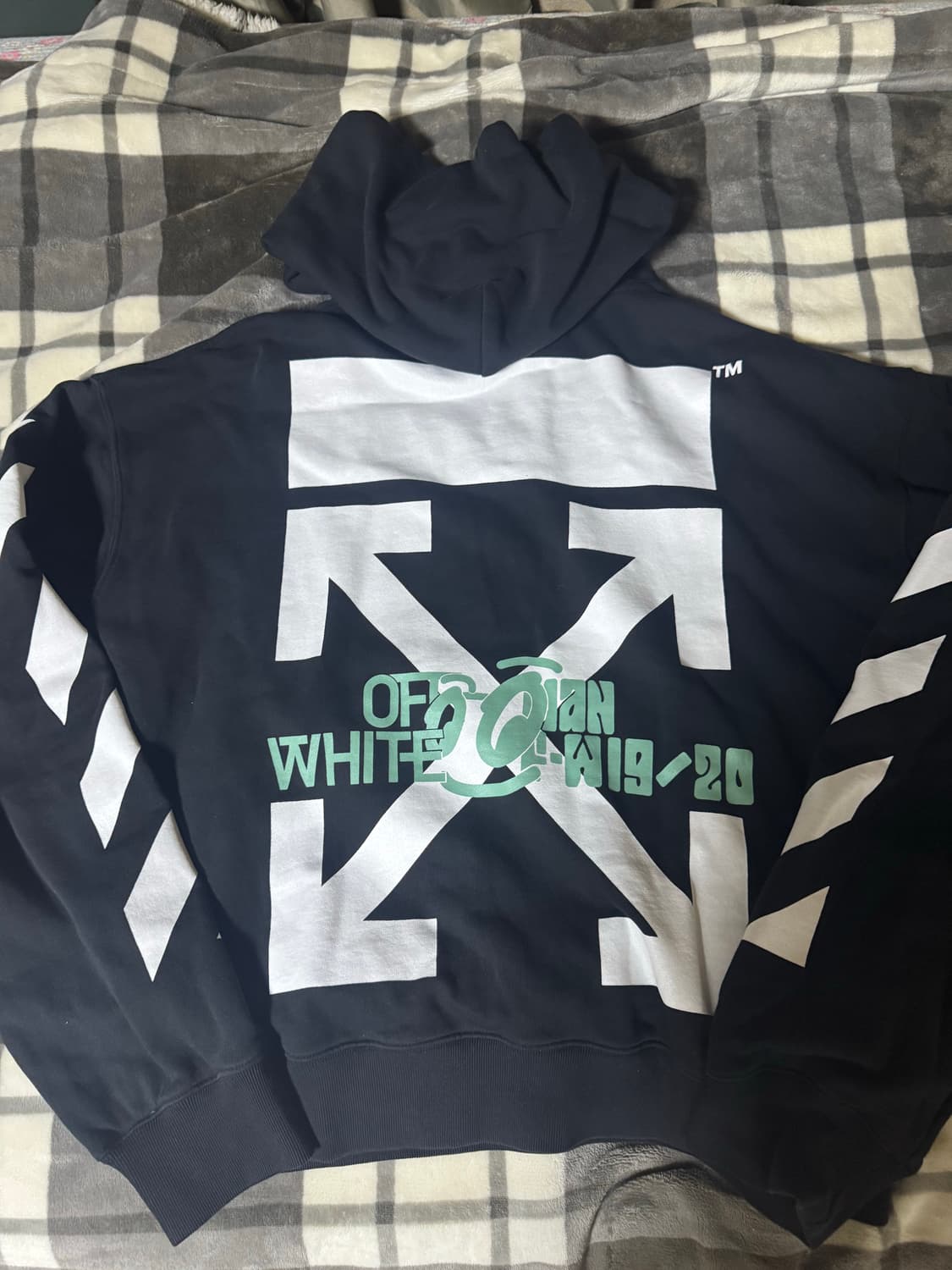 오프화이트 후드티 상품이미지2